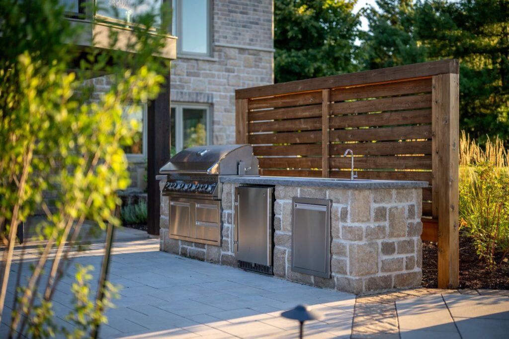 Outdoor Kitchen